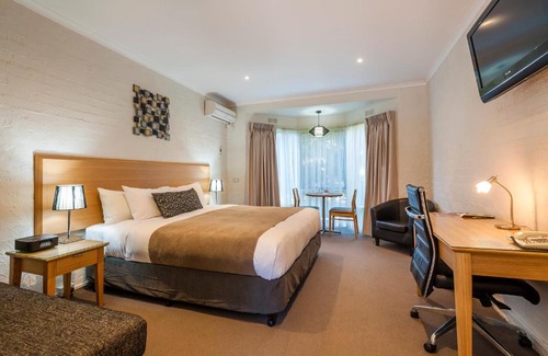 Seymour Hotel | Comfort Inn Coach & Bushmans