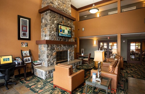 Traverse City Hotel | Comfort Inn Traverse City