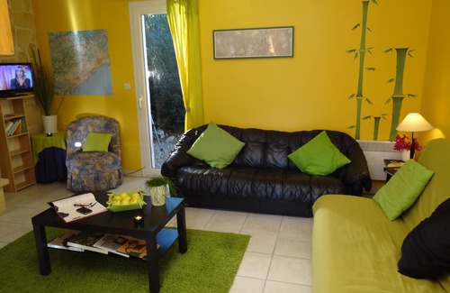 Notre-Dame-de-Londres House | Comfortable gîte with air conditioning, swimming pool, landscaped garden, at the foot of the Pic Saint Loup.