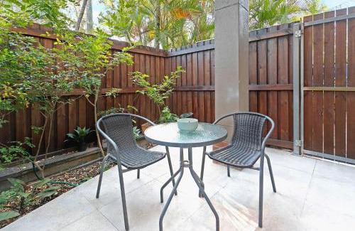 St. Lucia Apartment | Comfortable 1BR near UQ, River Walks & Pool