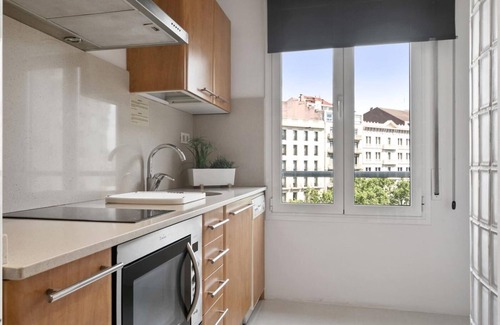 Dreta de l'Eixample Apartment | Comfortable and modern one-bedroom apartment