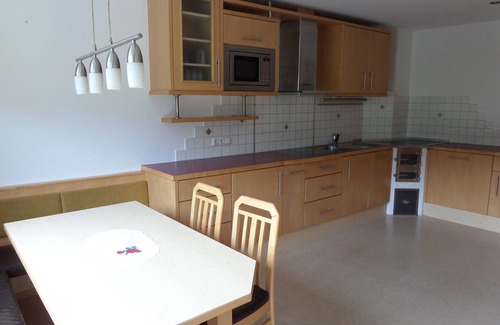 Gerlosbergeben Apartment | Comfortable apartment with large terrace and mountain views