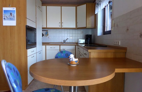 Rockau Apartment | Comfortable apartment high above Dresden at the top of the Elbe valley
