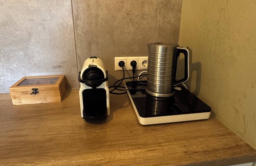 Neustadt-Sued Apartment | Comfortable apartments with balcony & close to the Rhine in Cologne Südstadt - Apartments KR