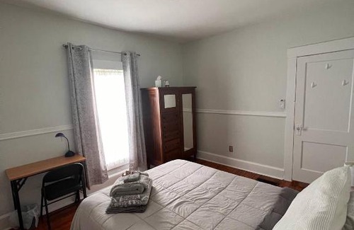 New Albany House | Comfortable Cozy Room in an Historical House