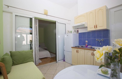 Bidol Apartment | Comfortable holiday apartment with a balcony