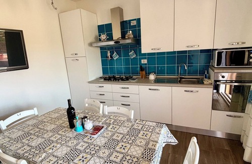 Torre dei Corsari Apartment | Comfortable apartment in Torre dei Corsari