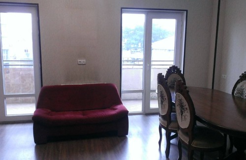 Tbilisi House | comfortable location 2 minutes walk to Metro station