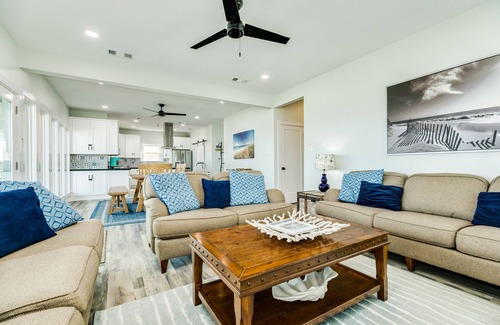 Bermuda Beach House | Comfortable Pet Friendly Beachfront Home - Great Sunrises from the Open Deck!