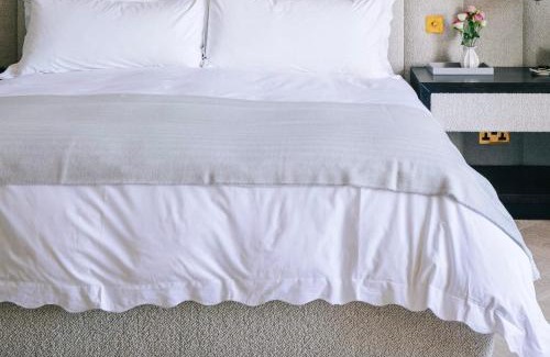 Oster Bed & Breakfast | Comfortable room in Malmo- Husievägen 100