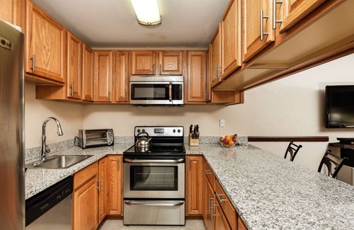Snowmass Village Condo | Comfortable Snowmass Condo, Easy Trail Access! Pool, Seasonal Hot Tub, Patio W/Grill, Wood FP