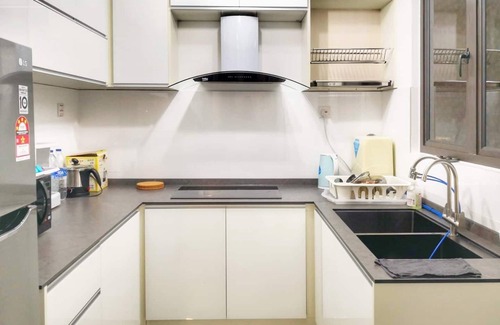 Bandar Kinrara Apartment | Comfy Apt at Ten Kinrara - Pavilion BukitJalil/IOI Mall/Near Sunway Lagoon -LRT