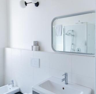 Santissima Annunziata Apartment | Comfy Big Apartment Outside ZTL