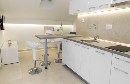 Imotski Apartment | Comfy Stay Near Blue Lake
