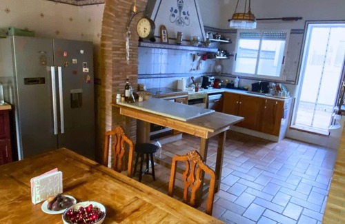 Alzira Villa | Complete, spacious house, with pool and surrounded by nature