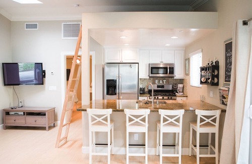 Townsite Cottage | Completely Remodeled Beach Bungalow! Everything you could ask for!