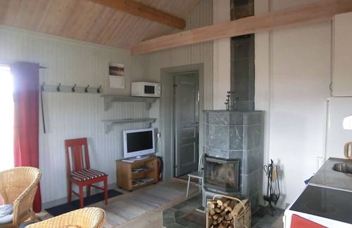 Kopparberg Ski Chalet | Completely renovated cottage at the lake