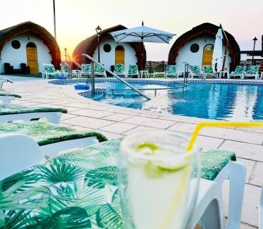 Murighiol Other | Complex Andris