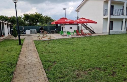 2 Mai House | complex turistic N&S