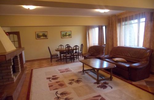 Scheia Hotel | Conacul Domnesc