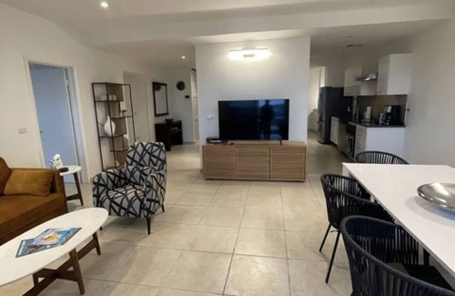 Bouvet Island Condo | CONDO CORA. BLUE MARINE. SINT MAARTEN
