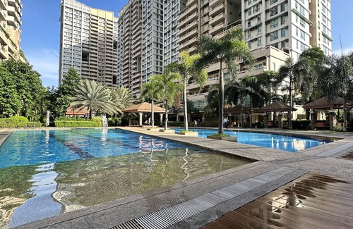 Mandaluyong Apartment | Condo near Makati PH