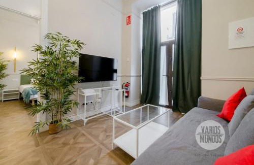 Embajadores Apartment | Confort y cultura para 10, en el vibrante Lavapiés