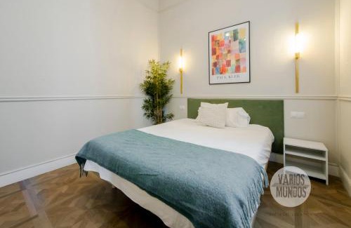 Embajadores Apartment | Confort y cultura para 10, en el vibrante Lavapiés
