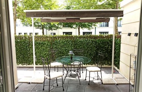 Serris Apartment | Confortable +