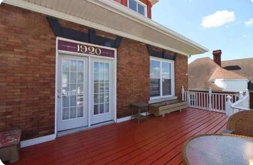 Connellsville House | Connellsville Getaway