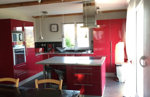 Le Sauze-du-Lac Apartment | Contemporary cottage between Ubaye and Durance overlooking the lake of Serre Ponçon 2