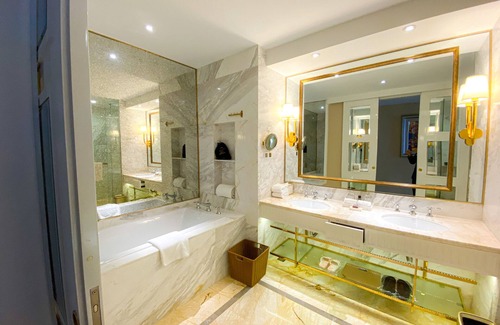 Sihanoukville City Centre Hotel | Continental Xin Hao Hotel and Resort