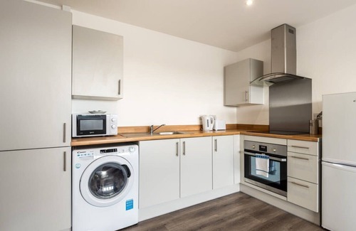 Doncaster Apartment | Convenient 1 Bedroom Central Doncaster Apartment