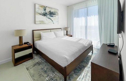 Doral Hotel | Convenient Countryside Stay! Outdoor Pool, Pet-Friendly Property