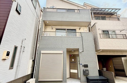 Toshima House | Convenient for sightseeing｜Walking distance from Komagome Station｜A house for rent in a shopping arcade📍.