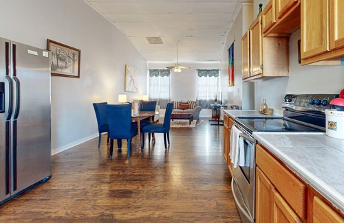 Ingleside House | Conveniently located rental with spacious rooms