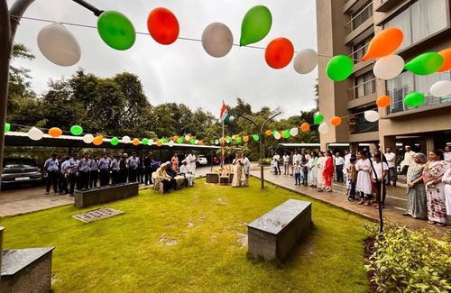 Paud Apartment | Cool and Scenic view flat