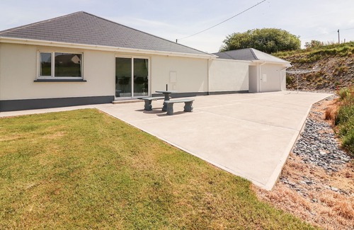 Kilnabrack Upper House | COOLNAHARRAGILL LOWER, family friendly in Glenbeigh, County Kerry