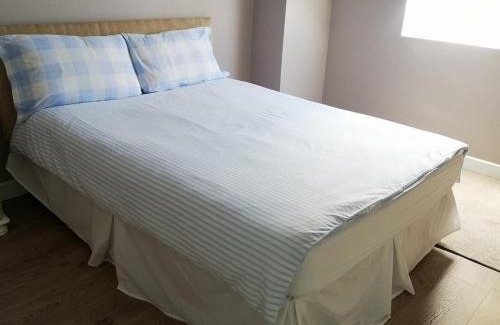 Tramore House | Copper Coast Hideaway