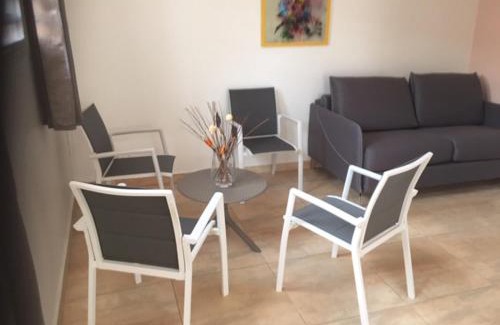 Sainte-Luce Apartment | COQUET STUDIO dans un CADRE IDYLLIQUE