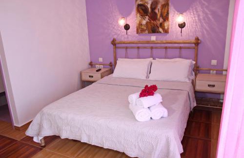 Elafonisos House | Coralli Rooms & Restaurant