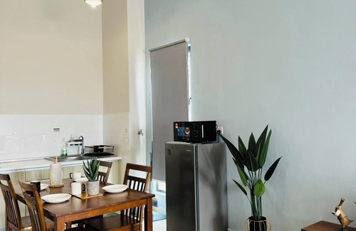 Kota Warisan Apartment | CoreSoho Suite by BKAstaycation KotaWarisan Sepang KLIA Airport, Free WiFi