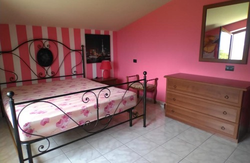 Corfinio Apartment | CorfiniumRoseHouse