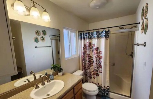 Ridgecrest House | Corner Comfort
