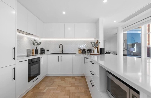South Yarra Apartment | Corporate Abode South Yarra by Ready Set Stay