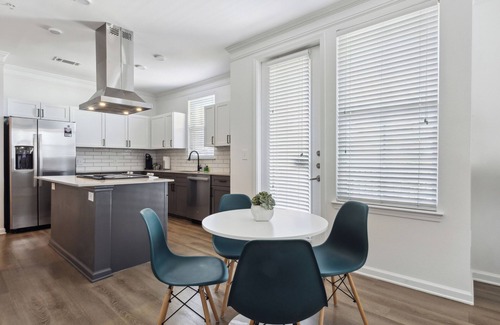 Frisco Apartment | Corporate Luxe Suite, near Legacy West + The Star