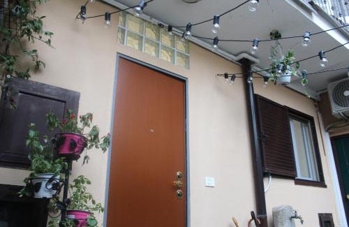 Milan Apartment | Corte dei Pavoni 10 Minuti da Stadio San Siro e Fiera PET FRIENDLY
