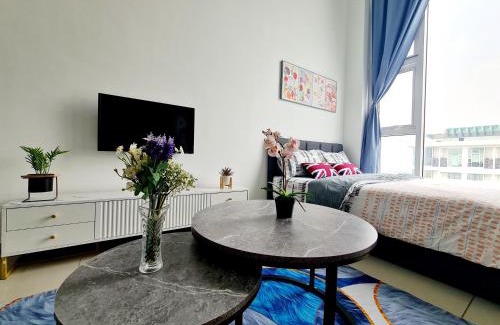 Taman Hock Ann Apartment | Cosmos 7 Guest Scott Garden, Duplex 1 Room Old Klang Road, Taman Desa, Kuchai Lama, Bangsar South, Pearl Point, Mid Valley, Kuala Lumpur