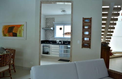 Guarutuba House | COSTA DO SOL 180m FROM GUARATUBA BEACH, ROOM 3 SUITE AIR COND. WIFI