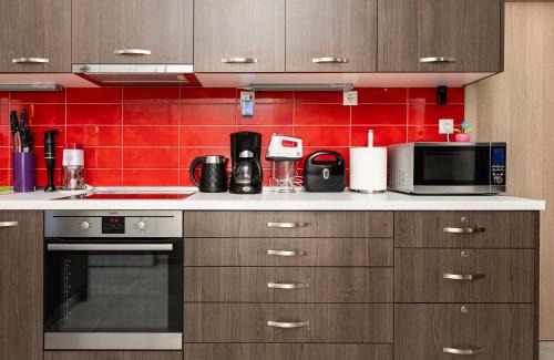 Tempi House | Costa Petra - Luxury Seaside Cottage with Garden - Vacation House for families in Greece